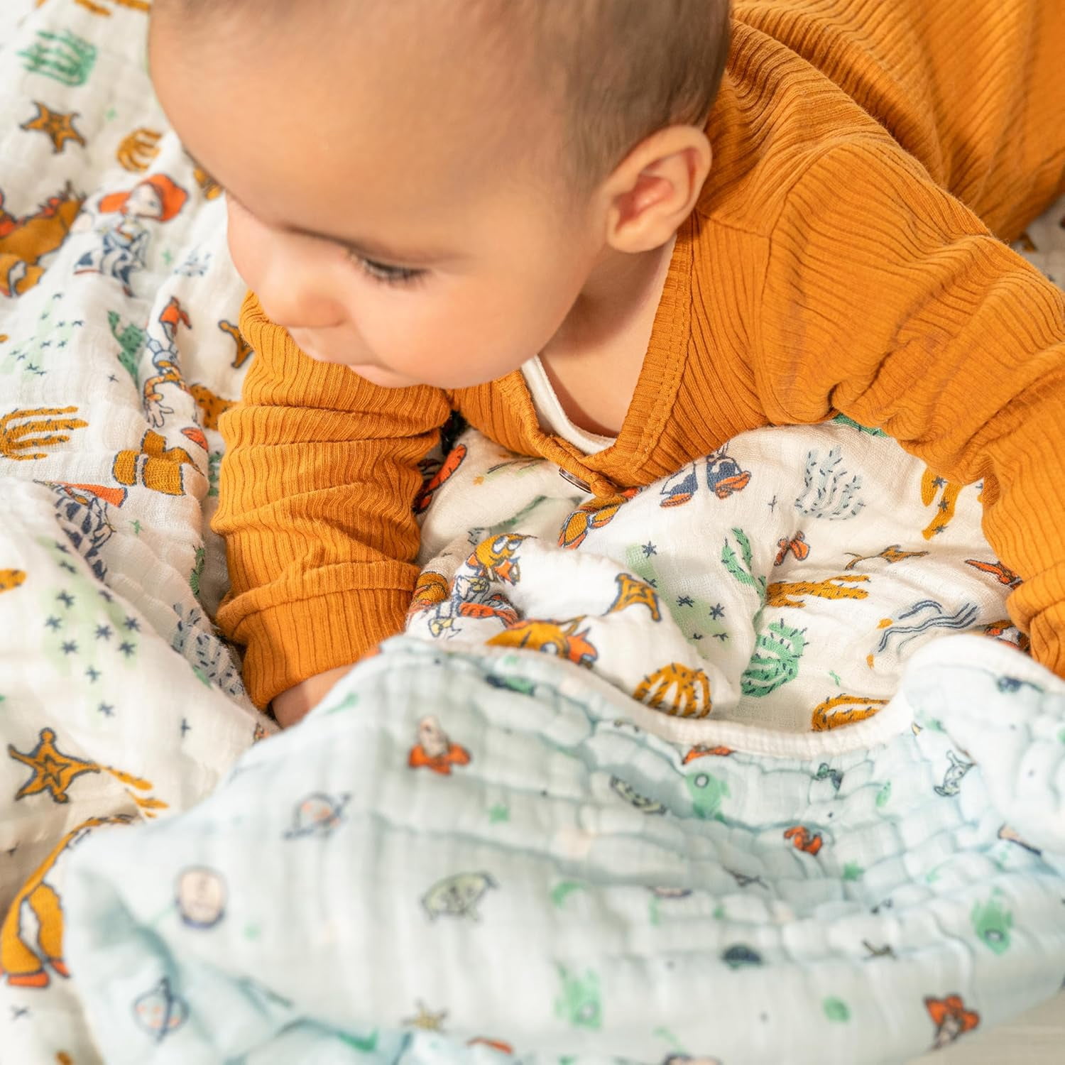 aden + anais Disney essentials cotton muslin dream blanket