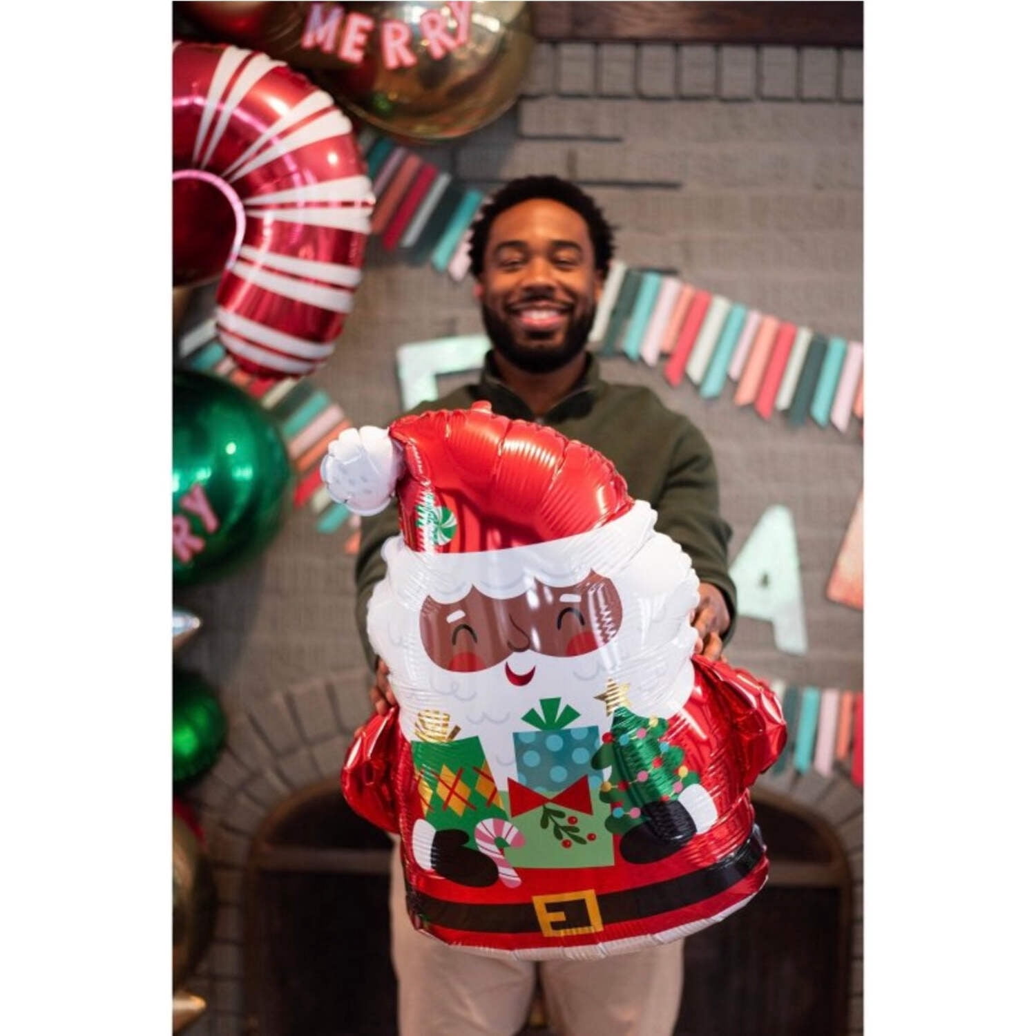 LRG SHP PEANUTS SANTA SNOOPY