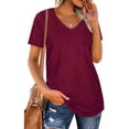 thumbnail image 2 of Camiseta de mujer simple con rayas verticales de corte holgado y manga corta con cuello en V de color puro para el verano, 2 of 6