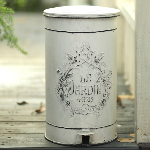Vintage Metal Step On Trash Can With Lid 4.5 Gallon Farmhouse Rustic Garbage Can Waste Bin for Kitchen Bathroom Bedroom Porch