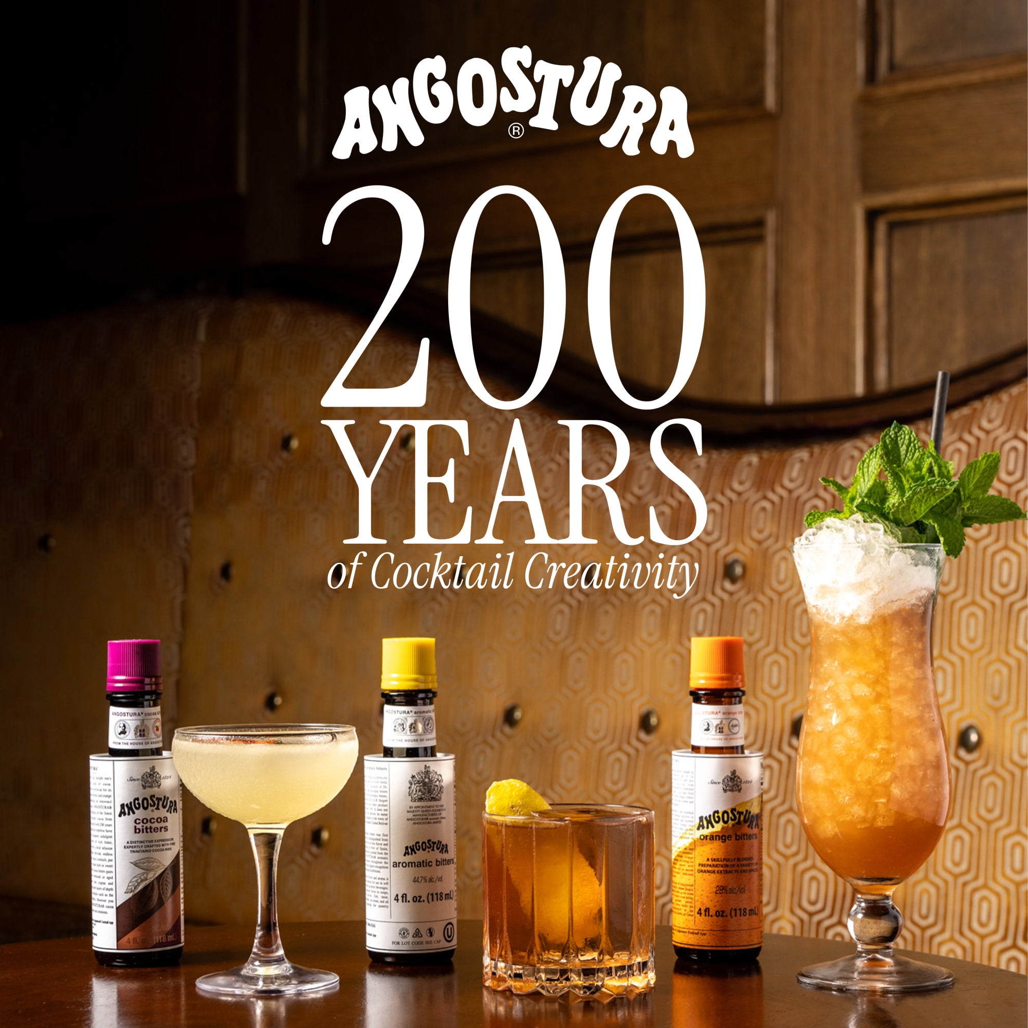ANGOSTURA Aromatic Bitters, Liquid Cocktail Bitters for Professional & Home Mixologists, 4 fl oz