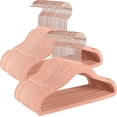 thumbnail image 1 of Perchas de terciopelo para niños con ganchos, 50 unidades, de SONGMICS, 1 of 9