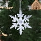 thumbnail image 1 of Adornos navideños, adornos navideños, adornos colgantes de copos de nieve acrílicos navideños, decoración para árbol de Navidad, decoración de copos de nieve de cristal de hielo transparente, pequeño, 1 of 6