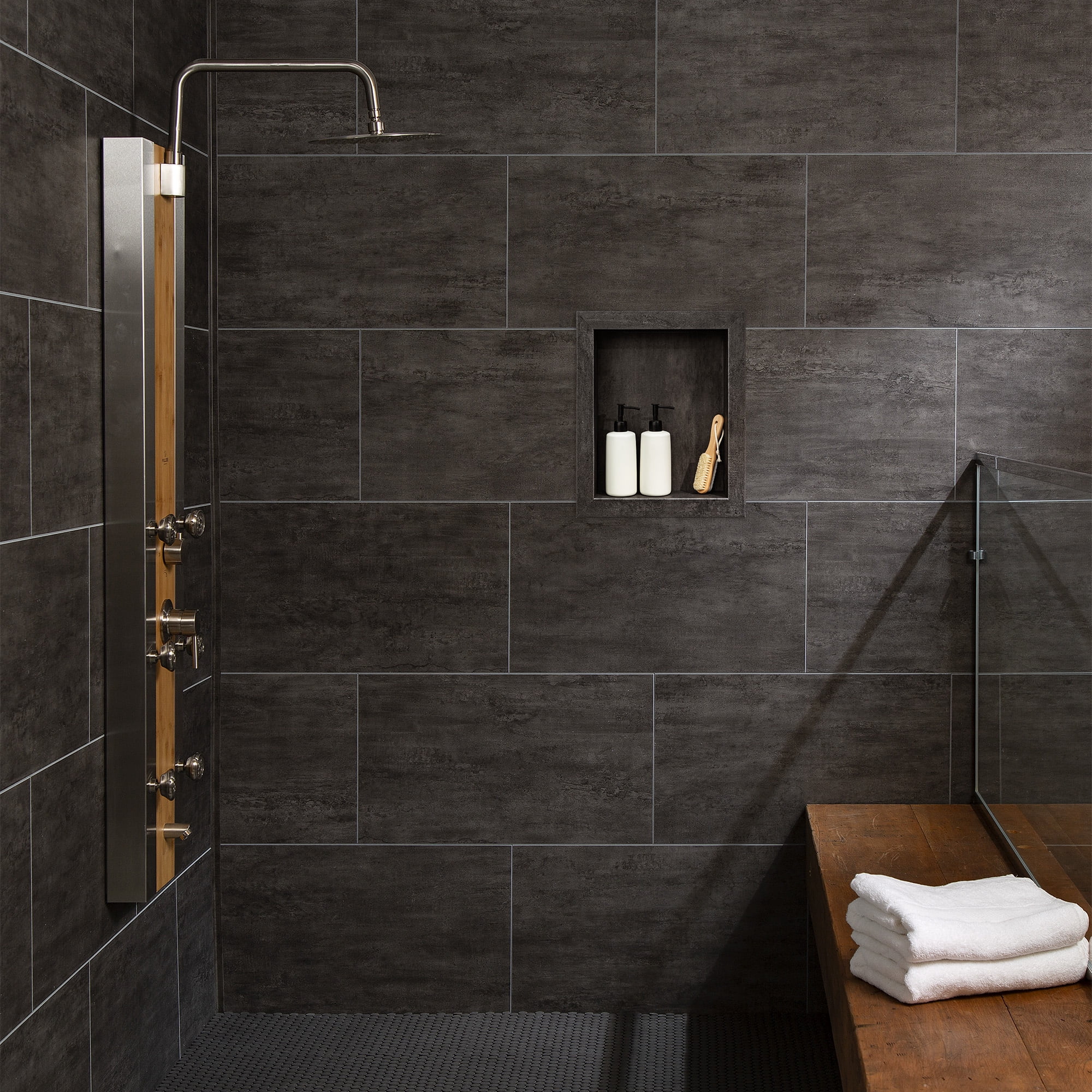 Palisade 25.6in x 14.8in Vinyl Wall Tile in Ashen Slate
