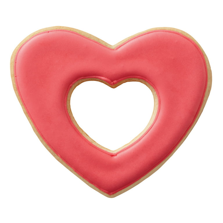 Wilton From The Heart Nesting Cookie Cutter Set, from Bite Sized to 5-inch  Heart Cookies, Share the Love of Baking, 4-Piece Set