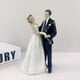 thumbnail image 5 of Bewildely Muñecos para decoración de pasteles, figurita de resina para novia y novio, soporte divertido para boda, estatua de aniversario, Type3 NO3, 5 of 6