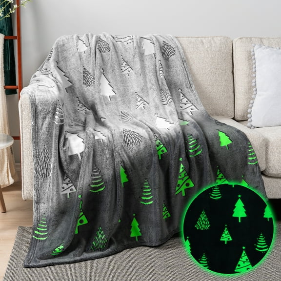 PAVILIA Glow in the Dark Blanket, Christmas Tree Gift for Girls Boys, Toy Blanket for 1 2 3 4 5 6 7 8 9 10 Year Old, Soft Plush Fleece Kids Gift Blanket for Birthday, Christmas, Room Decor, 50x60