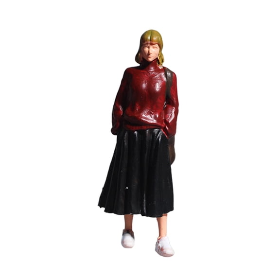 QccHieUs 1/64 People Figure Mini Architectural Figurine Resin Diorama Scenery Tiny People Woman in sweater