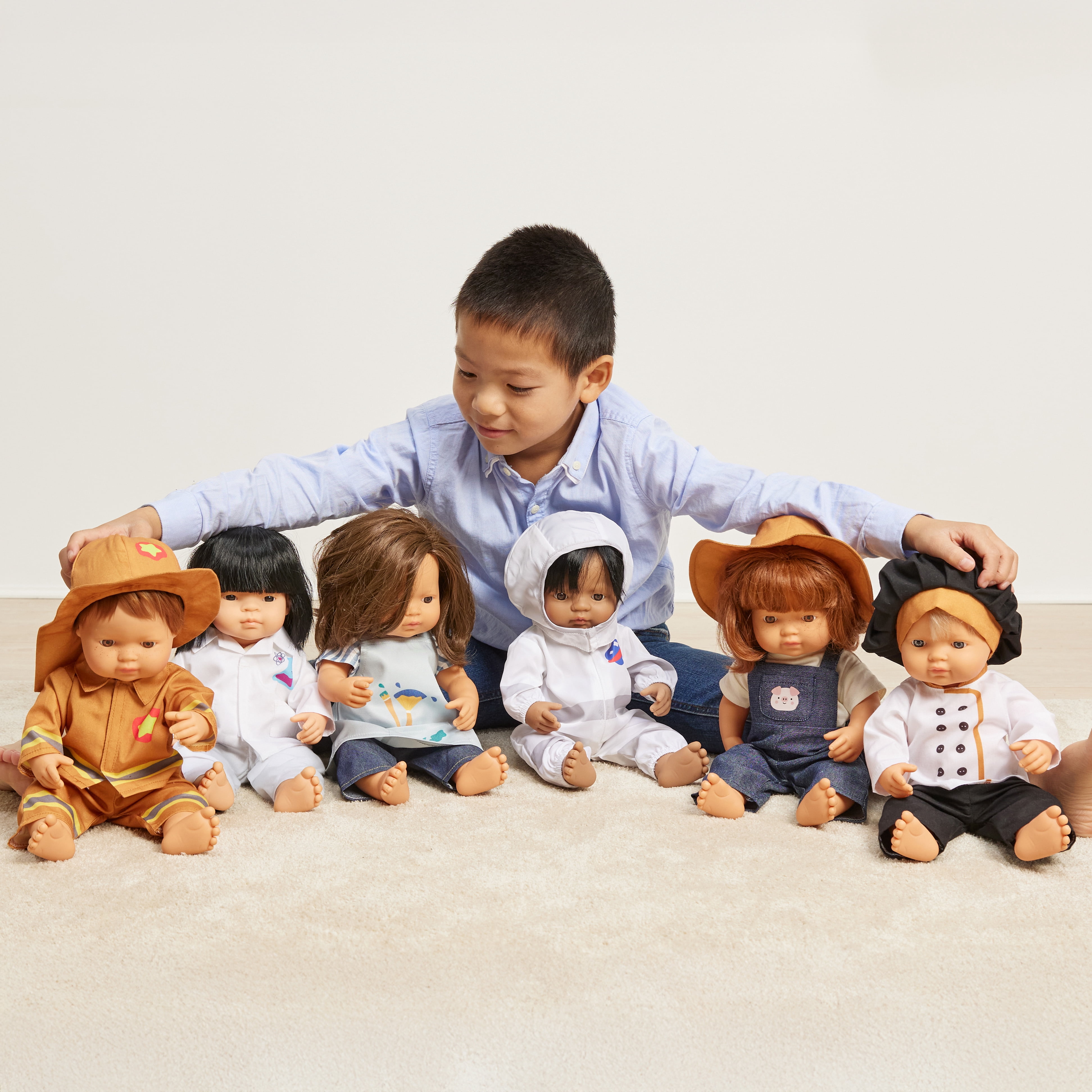 Miniland Set 6 Professional Clothing Sets 15"