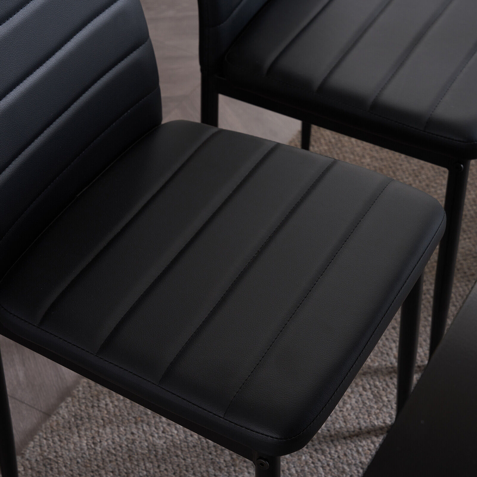 Set of 4 Dining Chairs High PU Leather Elegant Design for Home Kitchen Black