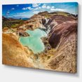 thumbnail image 2 of Blue Pond dans la Région du Volcan Island, 2 of 3