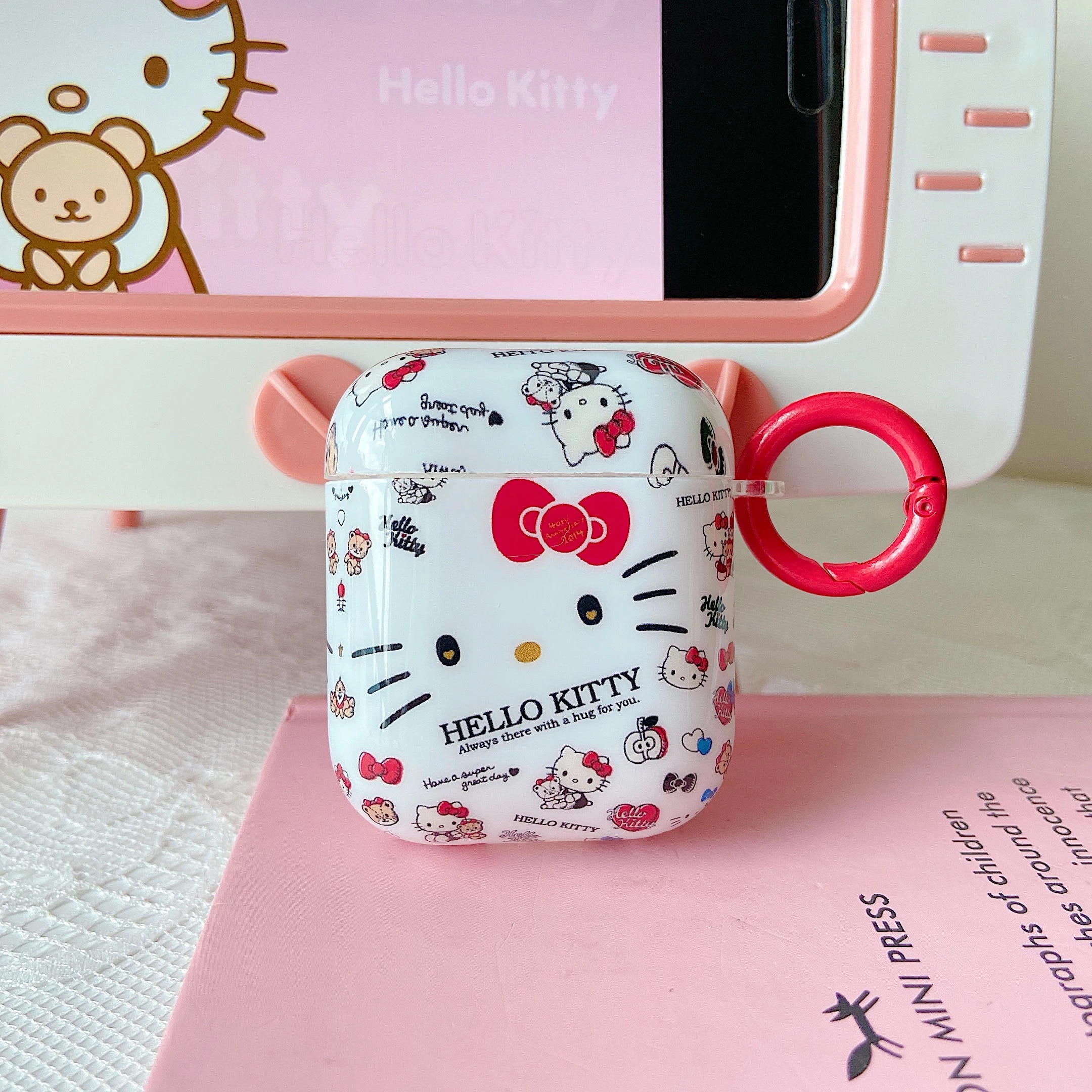 Lovely Sanrio Hello Kitty Pattern Earphone Case For Airpods 1 2 3 and Pro Wireless Pink Earphone Cove Soft Case Capa Cartoon Cat