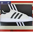 thumbnail image 2 of Adi-das Superstar Low Men Leather Skate Shoe White/Black/Metallic-Gold [FV0322], 2 of 6