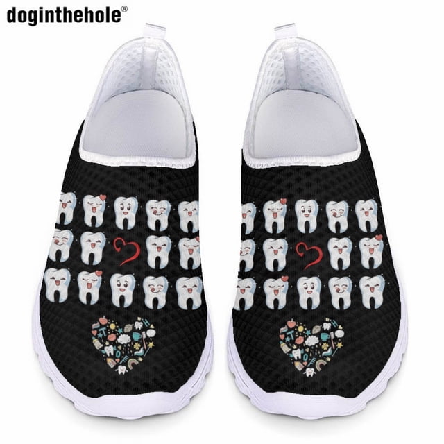 Zapatos planos casuales con estampado de dientes de dibujos animados de Doginthehole para mujer, zapatos de malla ligeros y transpirables de verano, zapatos planos cómodos para enfermería