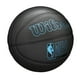 thumbnail image 2 of Balón de baloncesto WILSON NBA Forge Plus para interiores y exteriores, tallas 6 - 28,5, 2 of 6