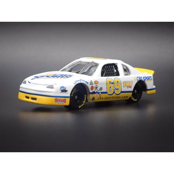 Open Box 1998 98 CHEVROLET MONTE CARLO 69 CBS SPORTS NASCAR 1:64 SCALE DIECAST MODEL CAR