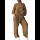 thumbnail image 1 of Conjunto de 2 Piezas de y Algodón para Mujer, con Cuello en V, Camisa de Larga Abotonada y Pantalón con Bolsillos Caqui XL, 1 of 7