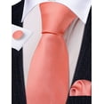 thumbnail image 3 of Set de Corbata Barry.Wang a Cuadros con Pañuelo, 3 of 6