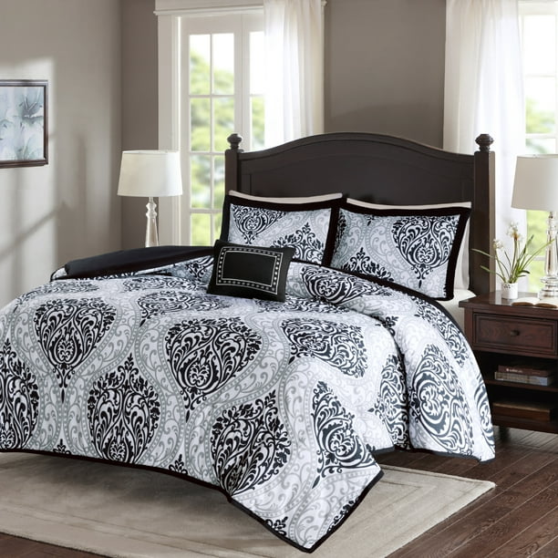 Comfort Spaces Coco Comforter Set Plus One Pillow, Twin/Twin XL, Black