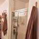 thumbnail image 4 of Estante montado en la pared de Madera YUANXCMXG con ganchos individuales, 4 of 5