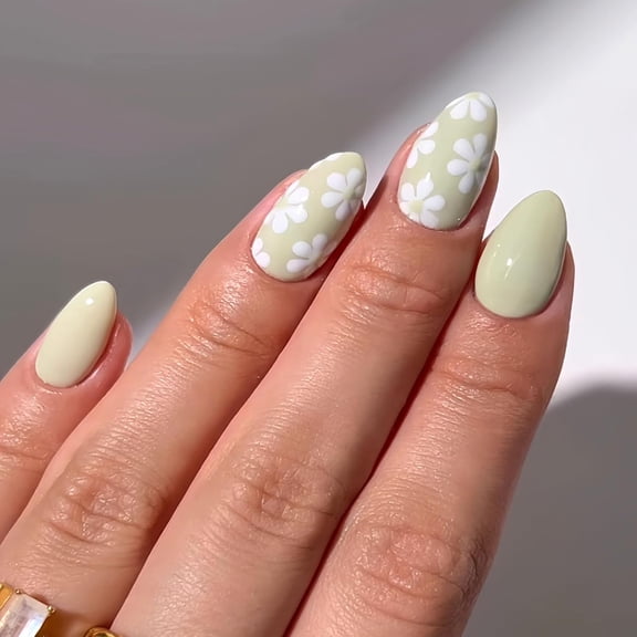 Cat Eye Nails Press ons Short Press on Nails Almond Fake Nails with Glitter Deisgn Glue on Nails Nude Pink Full Cover Acrylic False Nails Glossy Artificial Stick on Nails for Women 24Pcs Nude Pink