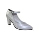 thumbnail image 1 of ZAPATILLA BASICA VESTIR LEON MUJER DAMA BLANCO NACAR POLIPIEL 9758 Leon 9758, 1 of 3