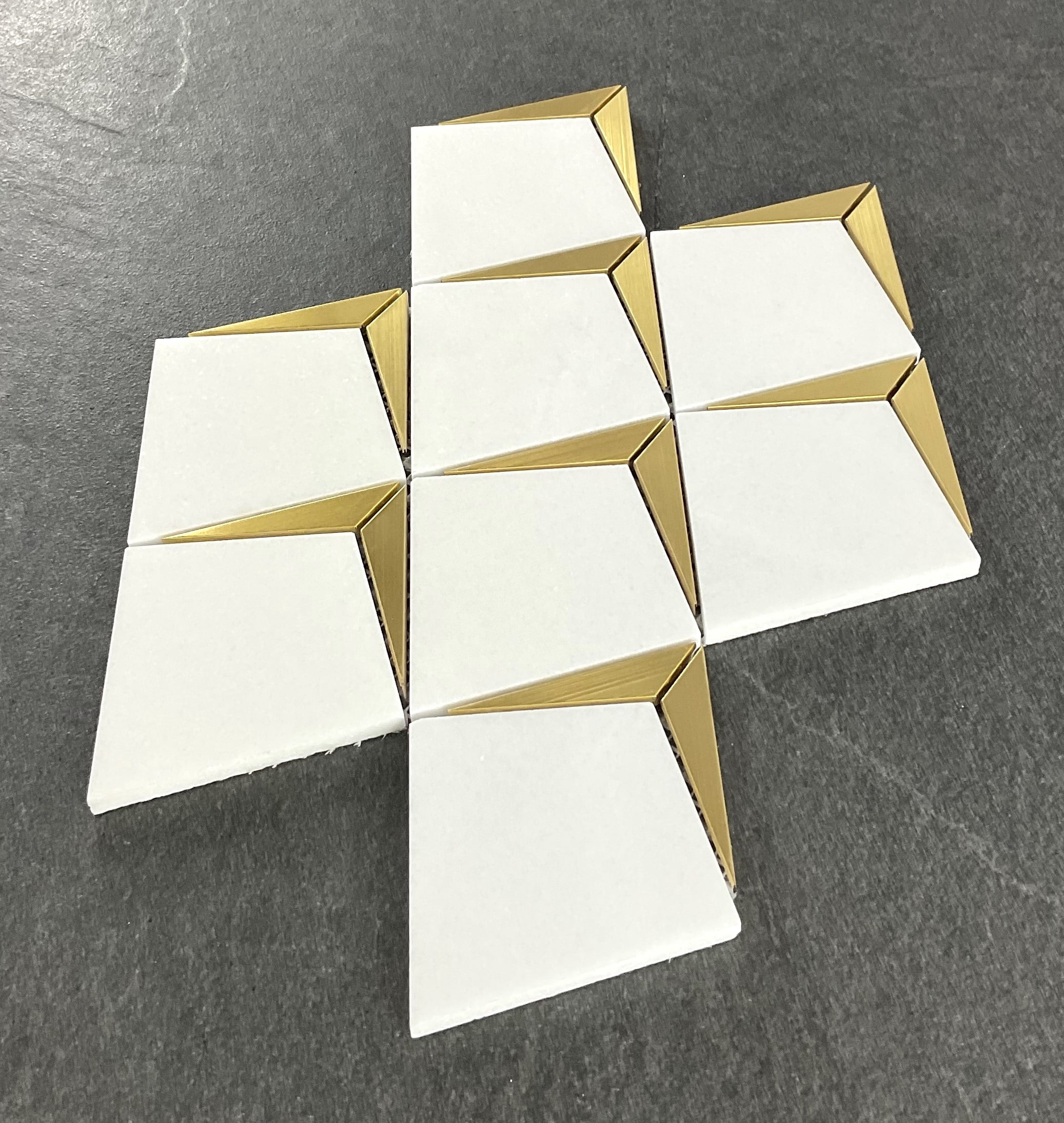 Thassos White Kite Shape With Gold Metal Mosaic Tile - Case (10 Sheets)