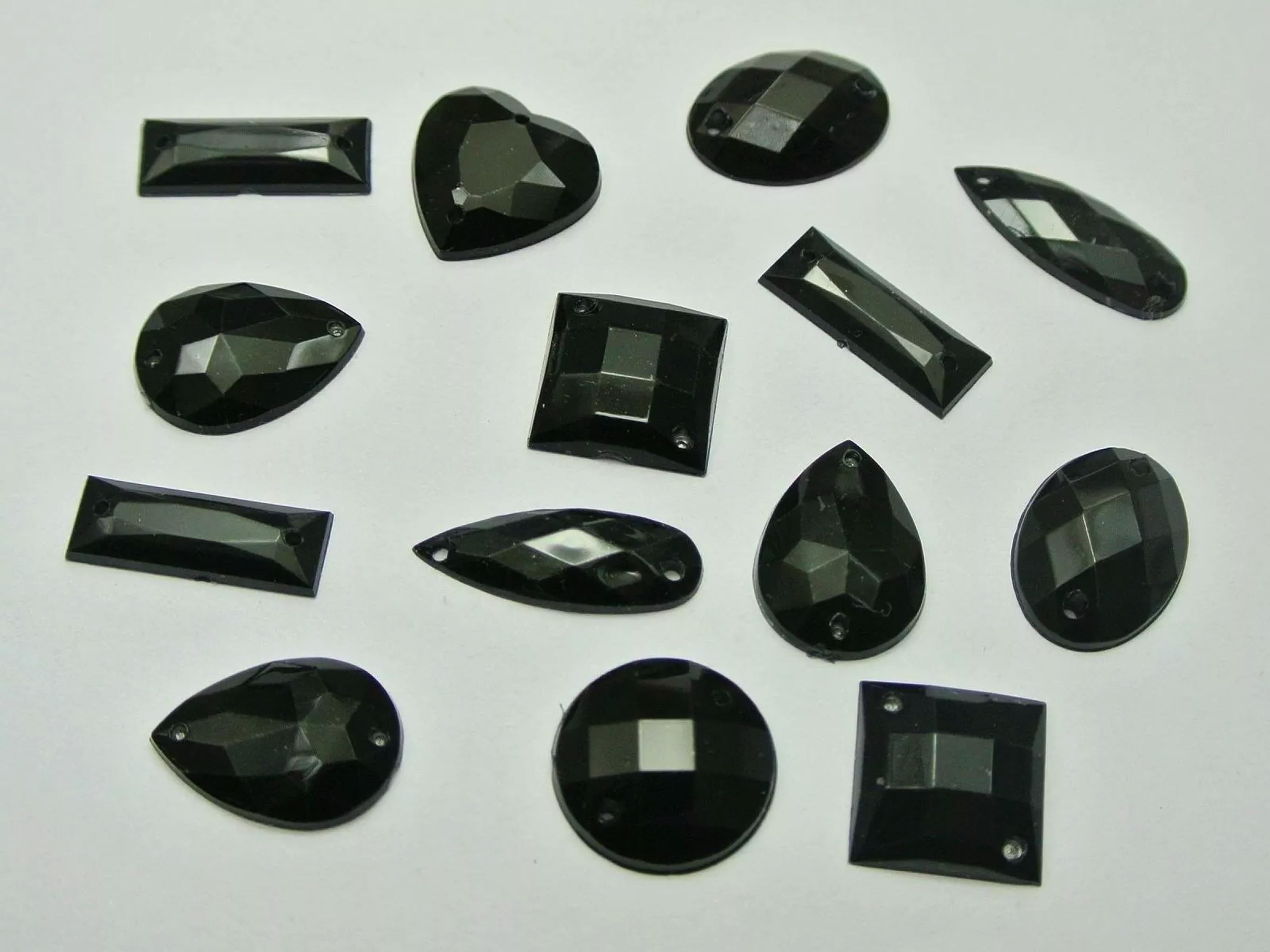EOEMY 500 Black Color Flatback Acrylic Sewing Rhinestone Assorted Shape Sew On Beads
