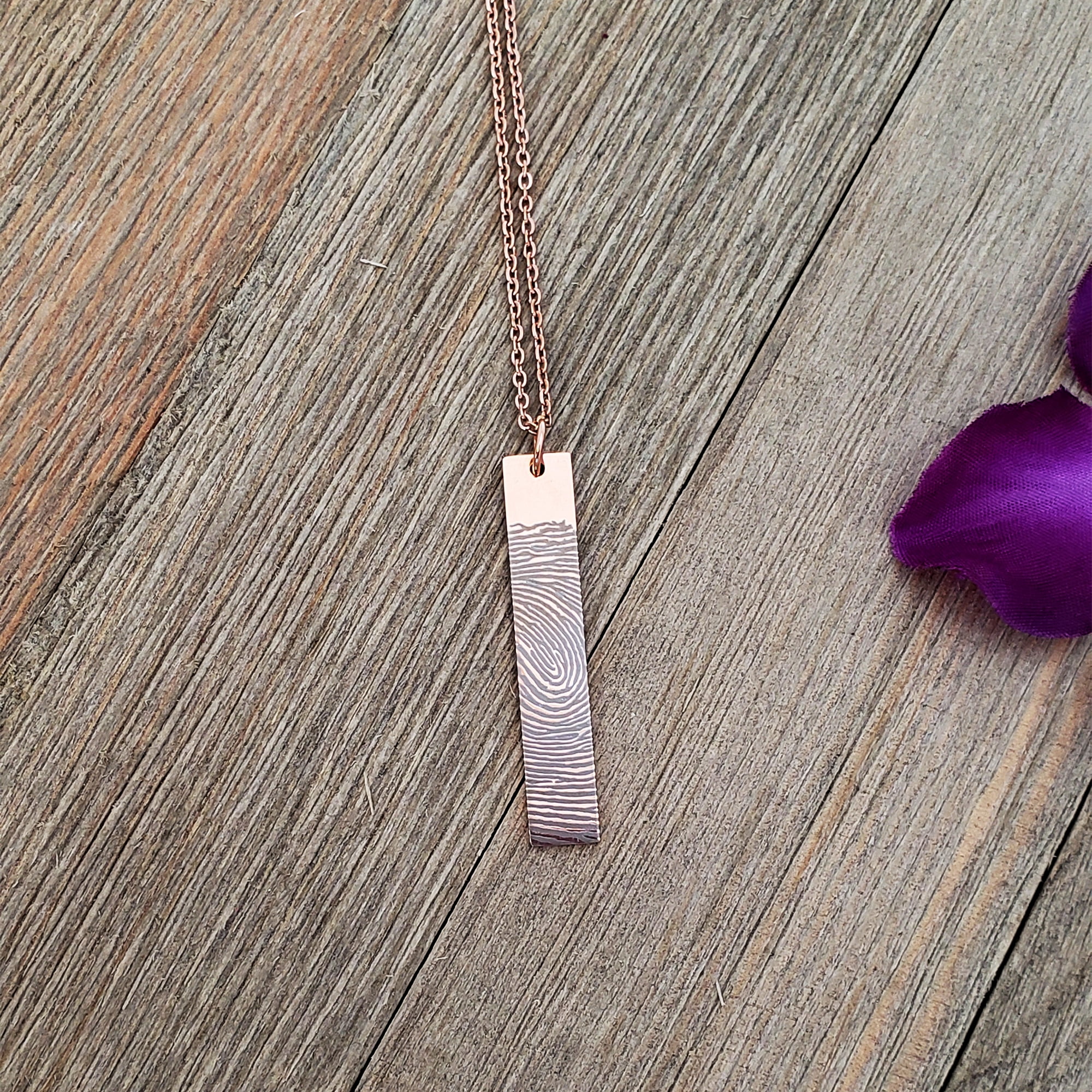 Personalized Fingerprint Bar Memorial Keepsake Necklace Engraving Stainless Steel Engraving Actual Thumb Print Pendant Jewelry with Gift Box [Rose Gold]