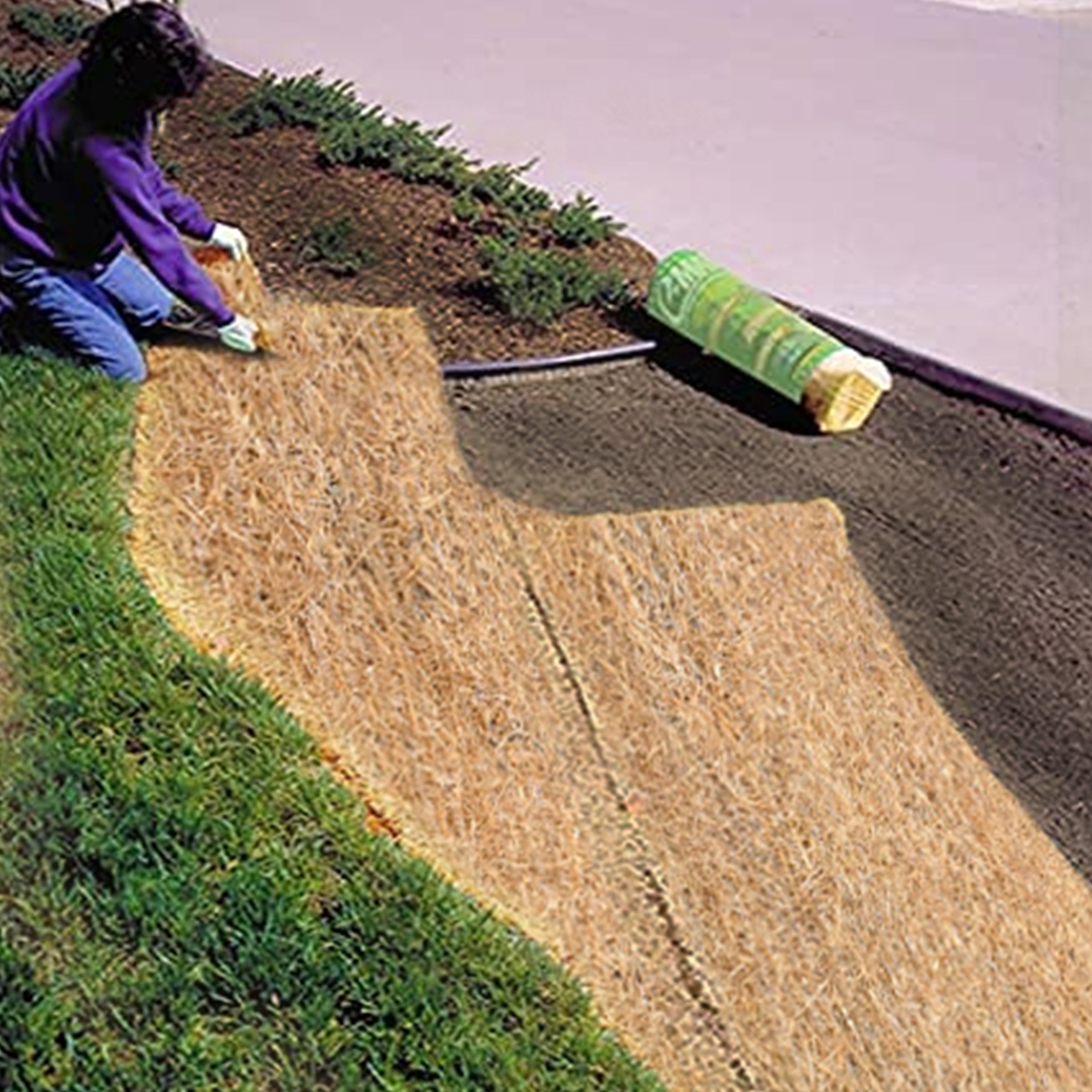 American Excelsior Company Premier Straw Erosion Control Blanket 4' X 50' - 200 sqft of coverage