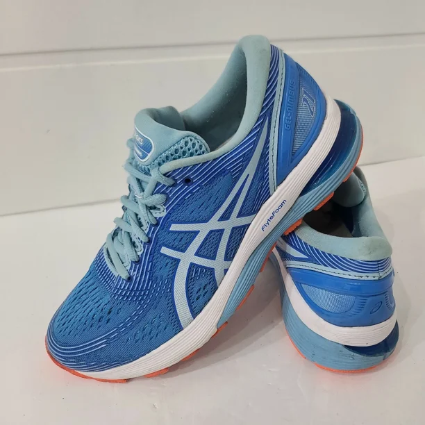 $175 Asics Running Shoes Gel Nimbus 21 Blue Lace Up Low Top Flyte Foam Size 8 US