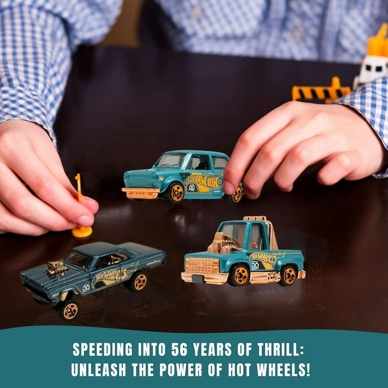 Hot Wheels 56th Pearl and Chrome - 2024 Diecast Car Toon 'D' 83