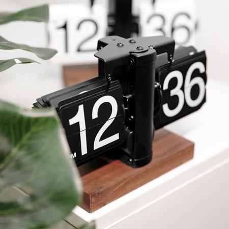 Flip Desk Clock Wood Black Retro Vintage Auto Down Table Clock Large Number Mechanical Battery Powered Internal Operated Clocks for Home Office Decor