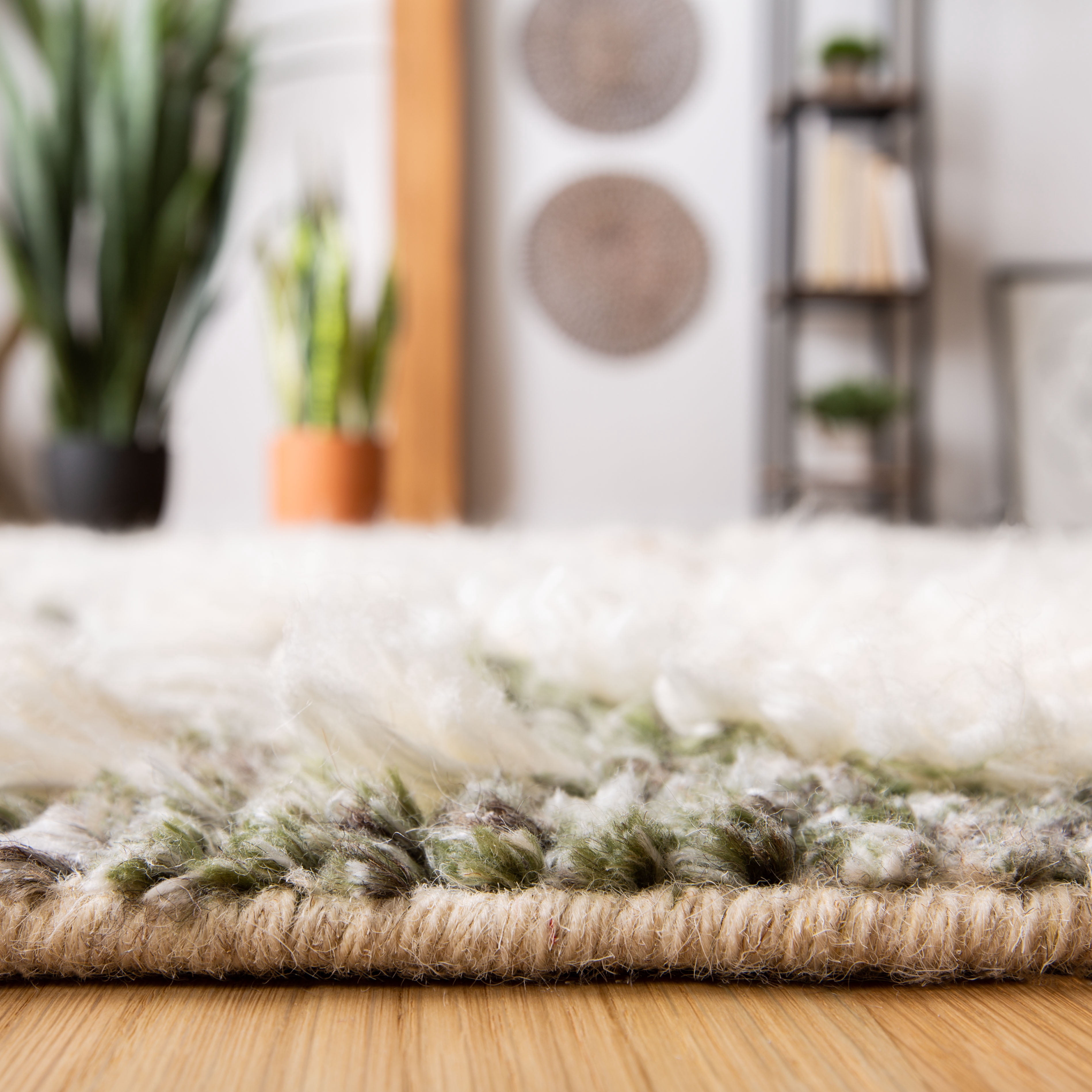 SAFAVIEH Manhattan Tarah Abstract Runner Rug, Ivory/Sage, 2'3" x 8'