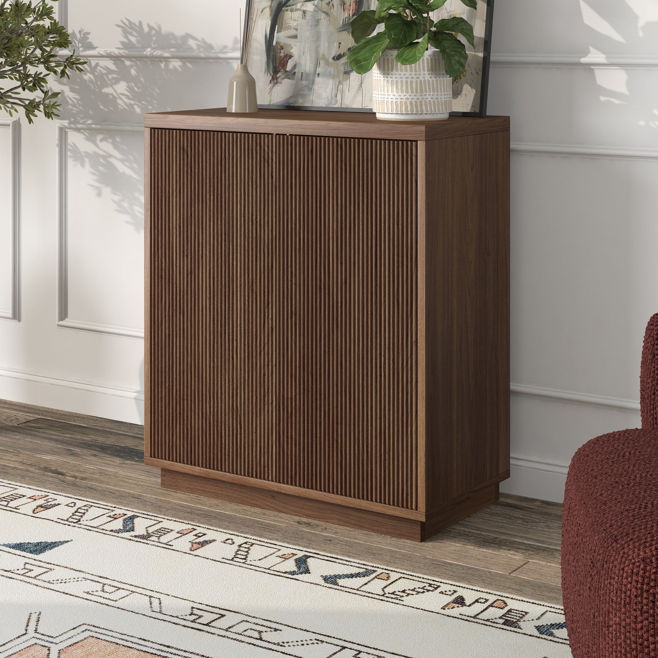 Evelyn&Zoe Modern/Contemporary 28" Wide Satin Walnut Accent Cabinet
