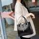 thumbnail image 5 of Bolsos de gran capacidad, bolsos adecuados para el viaje diario de las mujeres Bolso de hombro de cuero artificial, 5 of 5