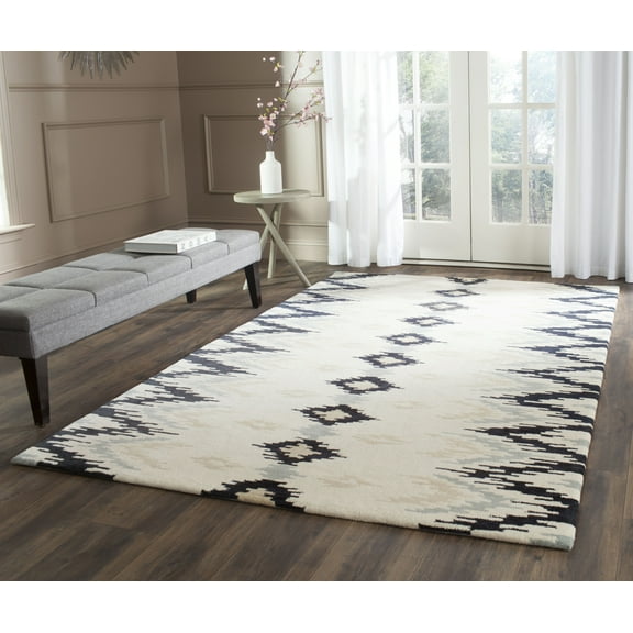 SAFAVIEH Soho Daven Southwestern Wool Area Rug, Ivory/Dark Grey, 6' x 6' Square