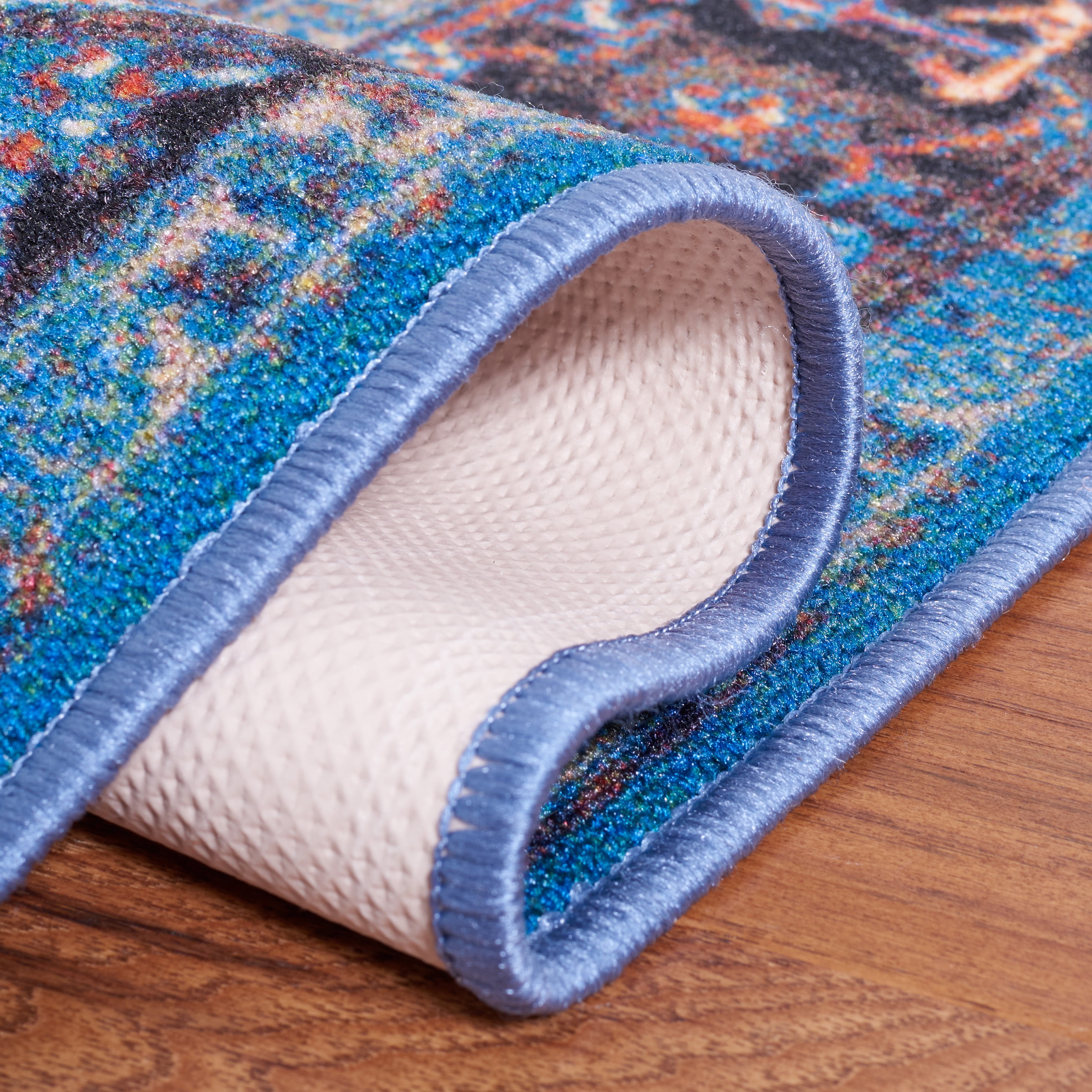 SAFAVIEH Journey Casey Oriental Machine Washable Area Rug, Blue/Red, 5'5" x 7'7"