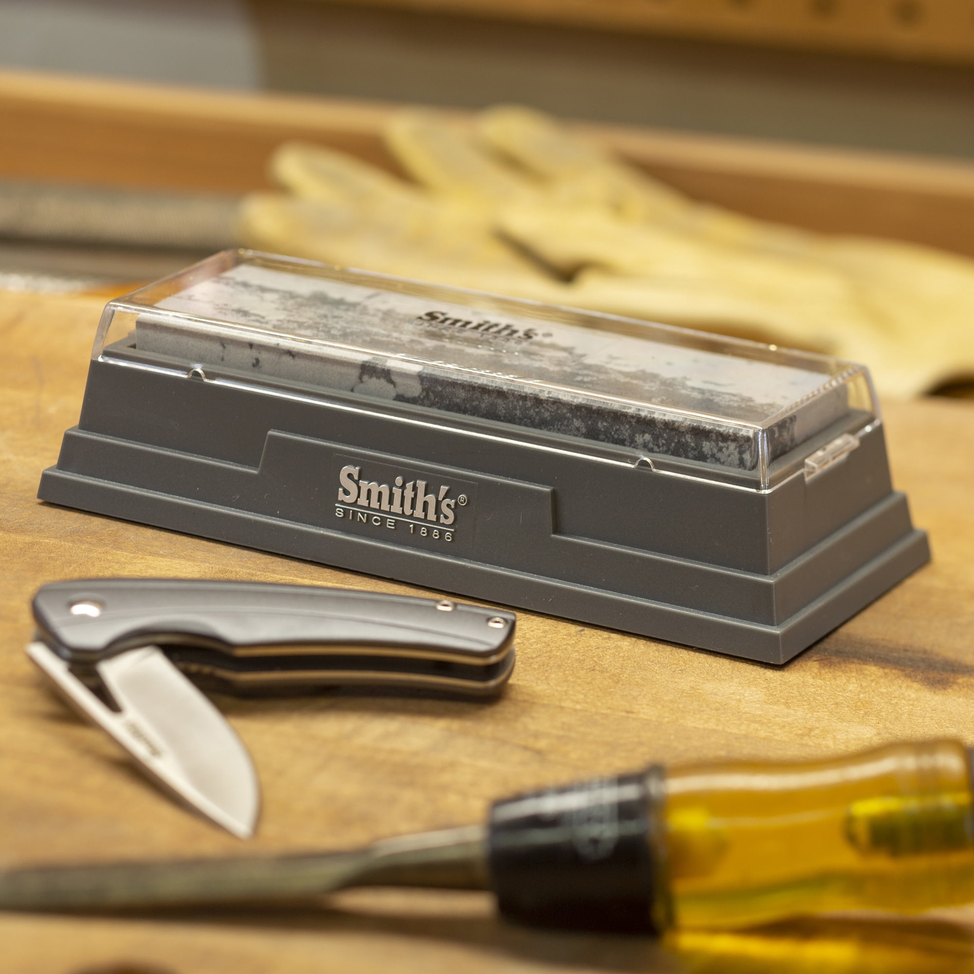 Smith’s MBS6 6” Natural Arkansas Bench Stone – General Purpose Sharpener – Straight Edge Knives, Tools, Broadheads – 1000 Grit Fine Sharpening Stone