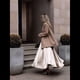 thumbnail image 5 of Faldas para Mujer, Cintura Alta, Elegantes, Midi, de Satén Caqui M, 5 of 9