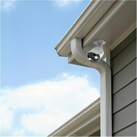 Swann - 8 Channel 2TB NVR, 8 x 4K PoE Cameras, w/Dual LED Spotlights, Color Night Vision & Free Face Detection - White