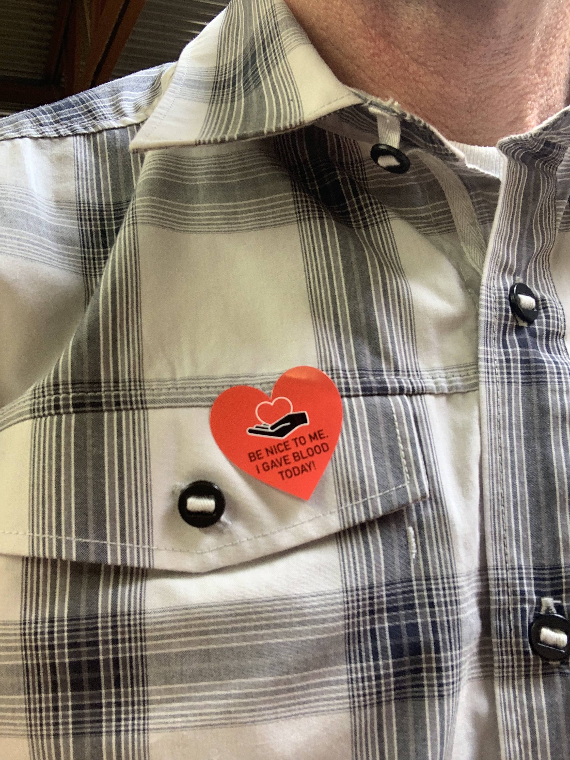 Be Nice to Me I Gave Blood Today Stickers | 1.5 inch Heart Shape - 500 Pack | InStockLabels.com