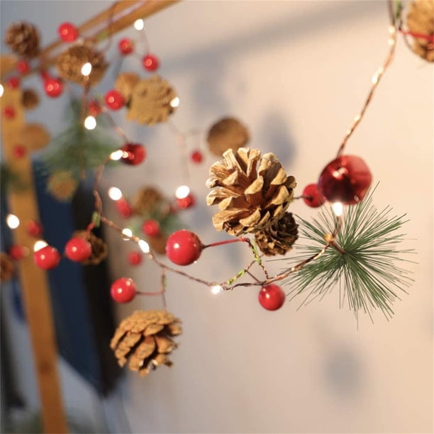 Xihbxyly Guirnalda de Luces Navideñas de Alambre de Cobre con 20 Led, Diseño de Bayas Rojas y Campanas, Iluminación Cálida para Decoración Navideña, Flexible y Fácil de Moldear, 2 M/6,56 Pies, Funcio