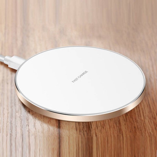 ULTREND 15W Qi Wireless Charger Fast Charging Pad Mat Compatible with most wireless charging capable phones