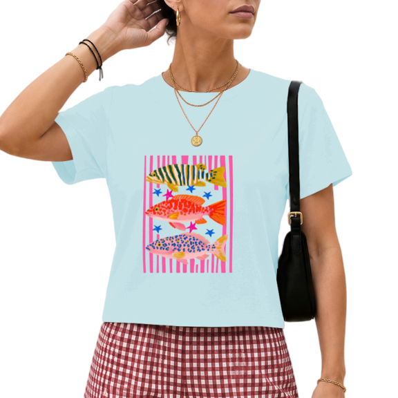 Giffimy Women's Blue Colorful Fish Pop Art Graphic Short Sleeve Crop T-Shirt Fun Top
