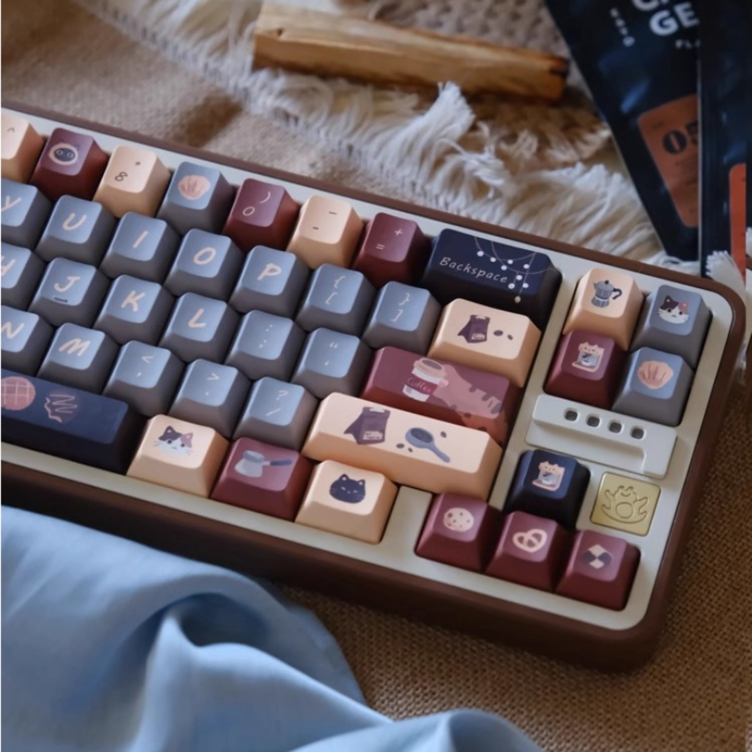 Coffee Cat Theme Keycap Full Set, 5-Side Dye-Sublimation Cherry/MOA Profile Cute Keycaps for Mechanical Keyboard