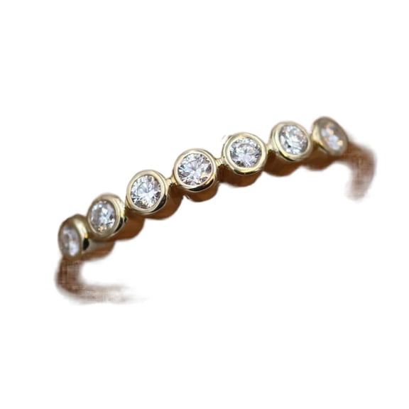 LINXIQIN Classic Wedding Promise Ring For Her Ladies Comfortable Fit Sparkling AAA Zircon Cubic Zirconia Ring Ideal Jewelry Gift Gift Box Included