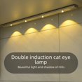 thumbnail image 4 of Tira de luz corrugada ultrafina negra con forma de ojo de gato, recargable, para gabinete de exhibición, luz LED inteligente con sensor de cuerpo humano, 4 of 5