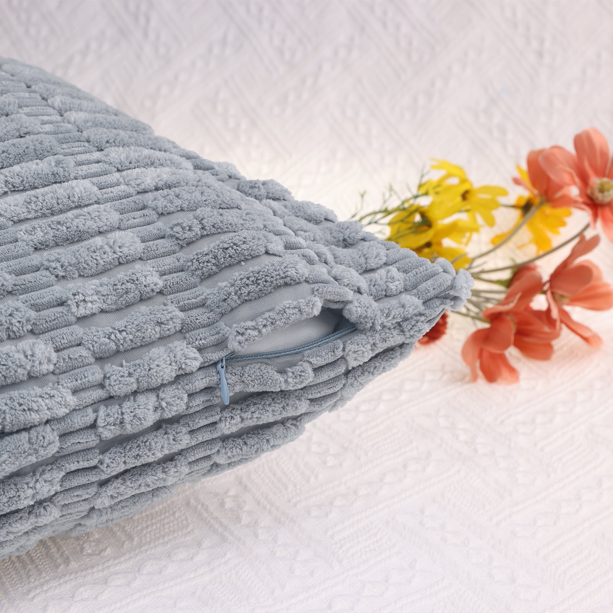 Unique Bargains 4 Pcs Corduroy Pillow Covers 18" x 18" Gray Blue/Dark Bule