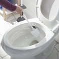 thumbnail image 3 of Escobilla para inodoro Clorox con estropajo bajo el borde, 3 of 3